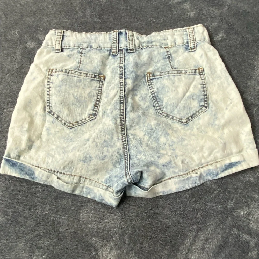 Acid Wash Denim Mom‎ Shorts Vintage Style size 2